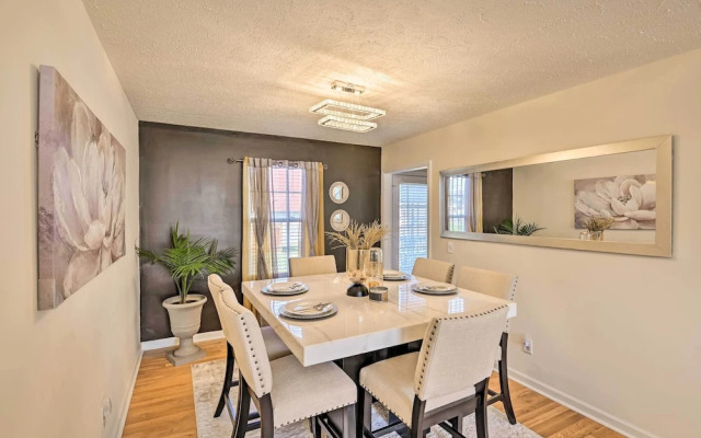 Charming Nashville Home ~ 6 Mi to Downtown!