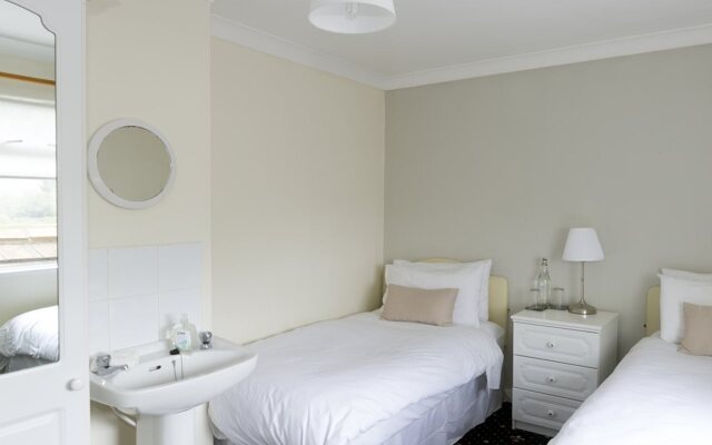 Almara Bed & Breakfast Dublin