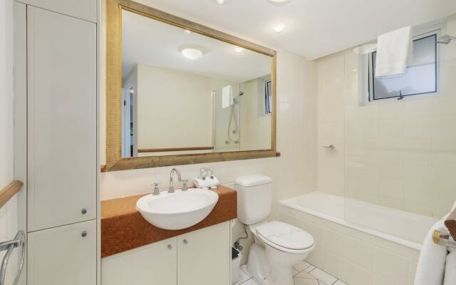 Burleigh Mediterranean Resort Enquiries