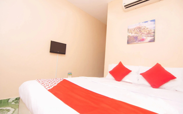 OYO 1224 Hotel Hajah Rohayah