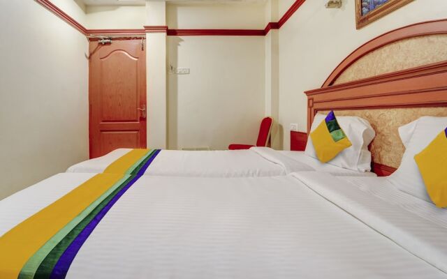 Itsy Hotels Coastal Grand Sathyam