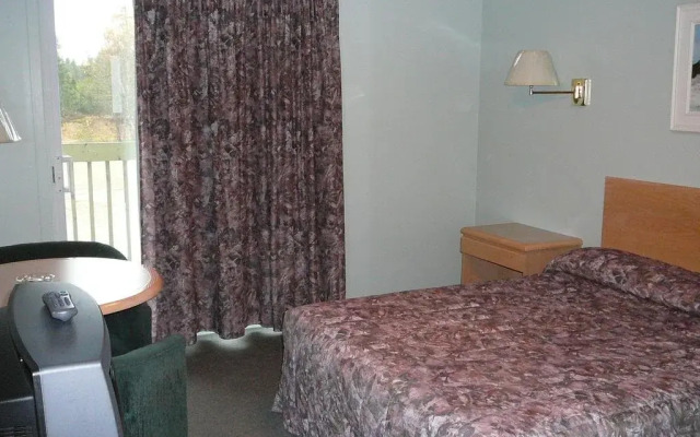 Hotel - Motel Restaurant Coronet