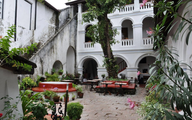 The Old Courtyard Hotel