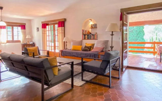 House Hermine L'Escala