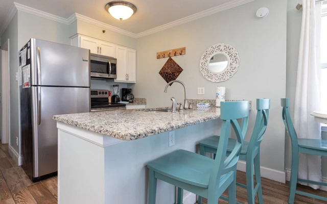 Tradewinds 1101 2 Bedroom Condo