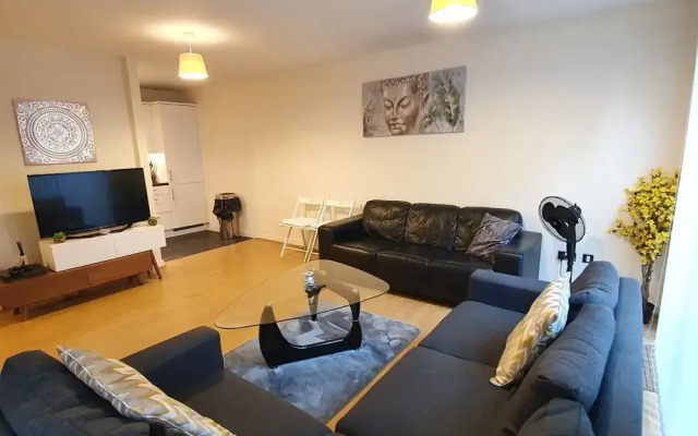 Dazzon Contemporary Apartments