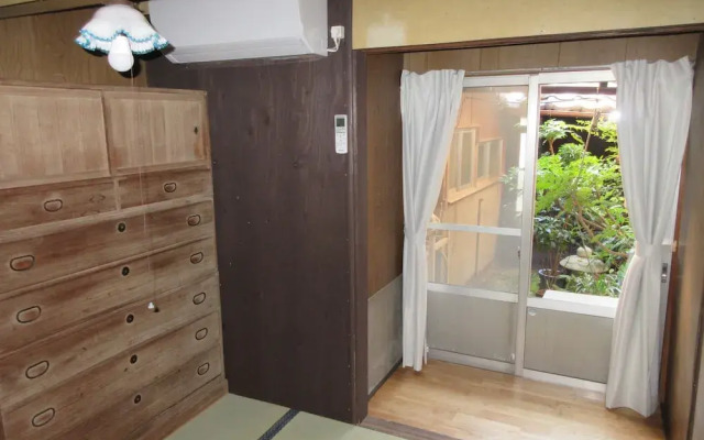 Tsushima Guest House - Hostel