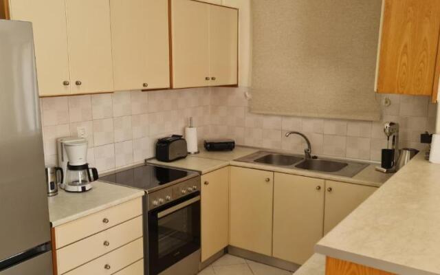 Chrisele House, 100m from Kalamaki Beach, Chania
