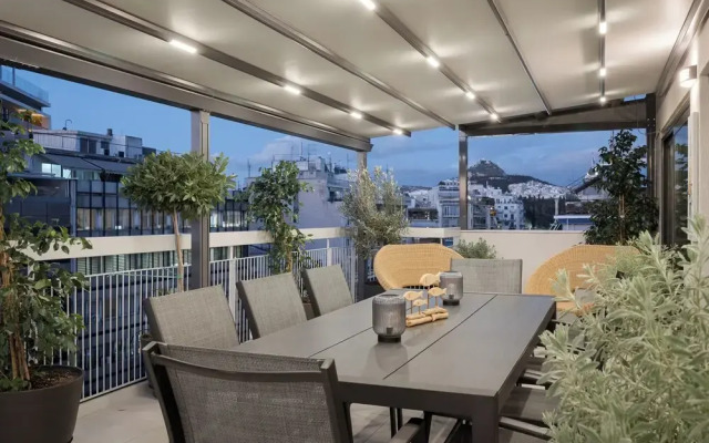 Athens Golden Light Premium Residence