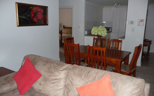 City Escape 2BD in Adelaides East End 3