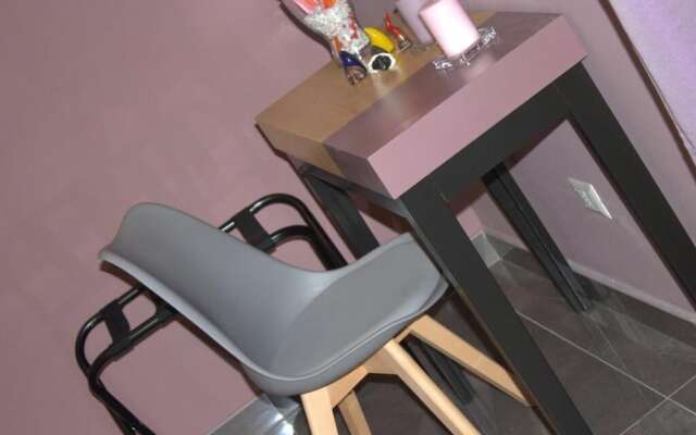 Be Italian Room Bovio 23