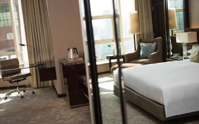 Renaissance Shanghai Pudong Hotel