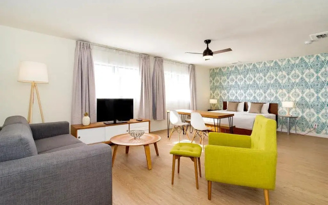 Ocean's Sound Hotel