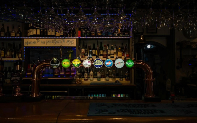 Molesworth Arms