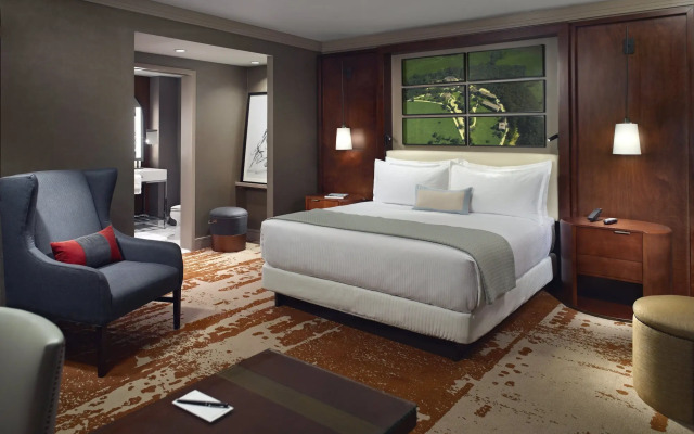 Omni Louisville Hotel