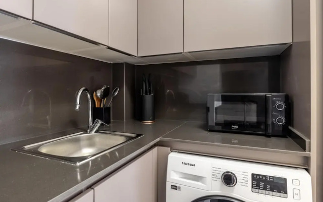 Sleek Flat 6 min to Istiklal Ave in Beyoglu