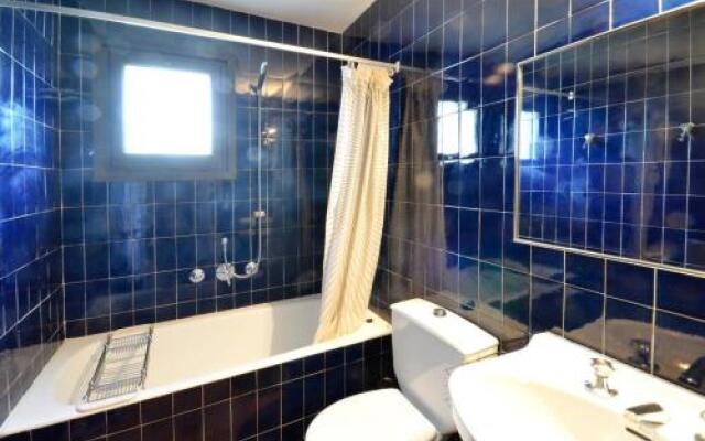 Ref 119. Casa Blanca