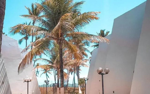 Pitaya Beach House - Charming Village By the Sea