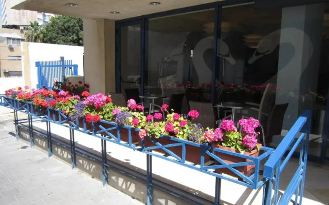 Prima City Hotel