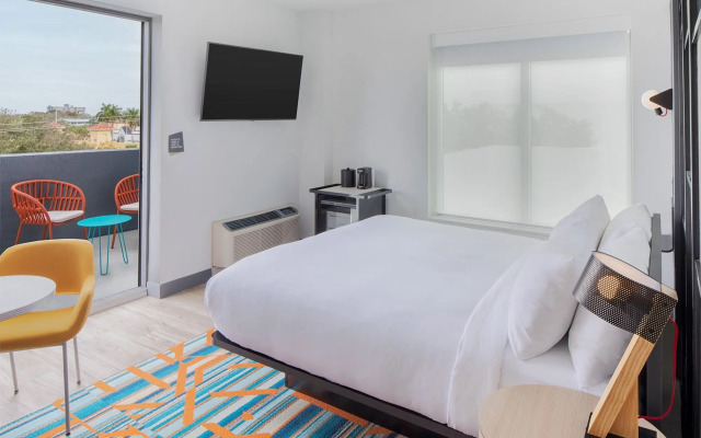 Aloft Fort Lauderdale Airport & Cruise Port