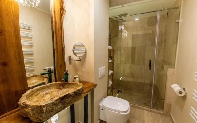 The One Hotel
