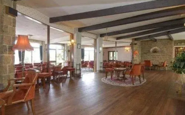 Melbourne-Ardenlea Hotel