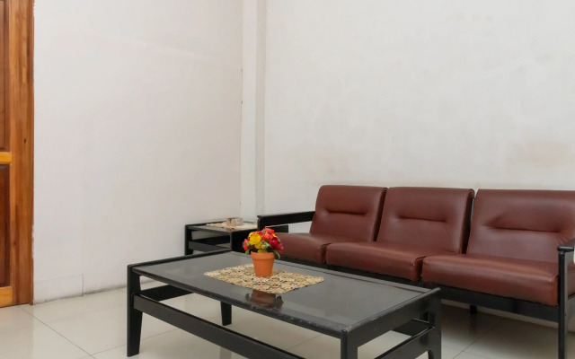 Reddoorz Fella Homestay Medan