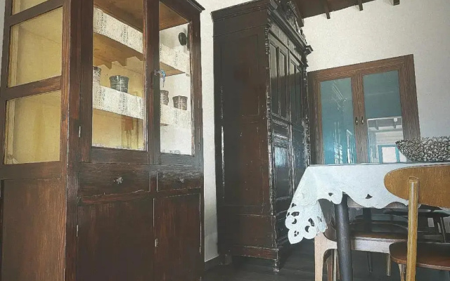 Villa Elias