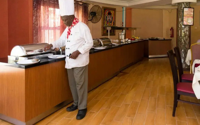 Nican Resort Hotel Seguku Entebbe