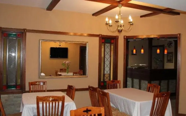 Guest House Tien Shan