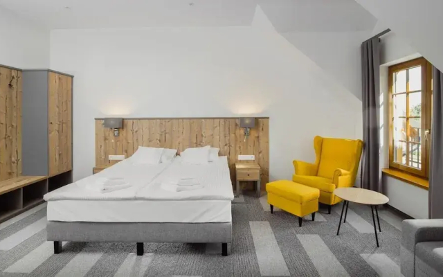 Hotel Nowa Holandia