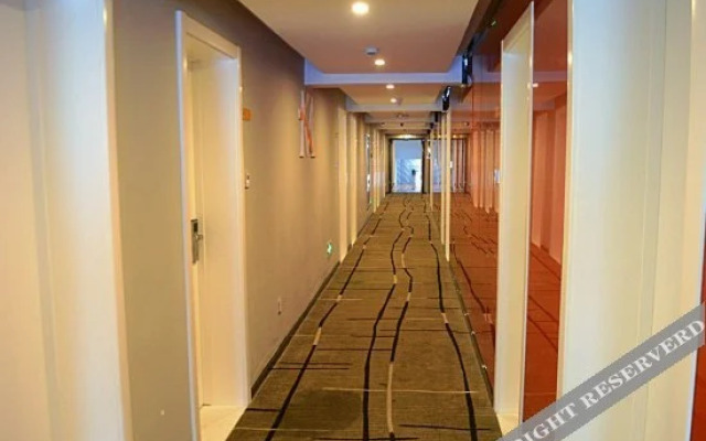 Pebble Motel (Yuyao Yangming West Road)