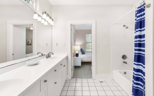 Captain Champs Castaway