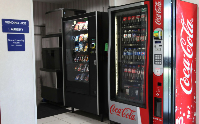 Ramada Limited by Wyndham, Bloomington I-55 & I-74 IL