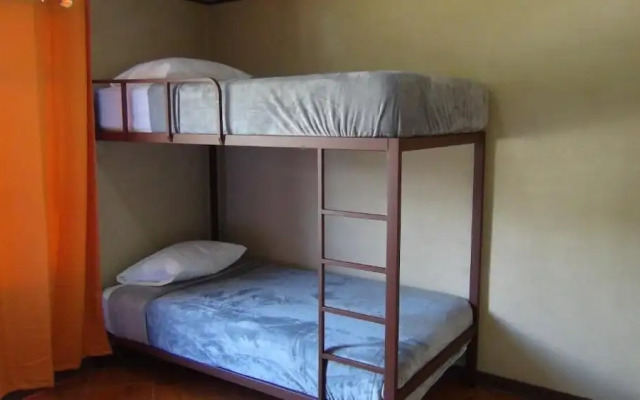 Monteverde Family House