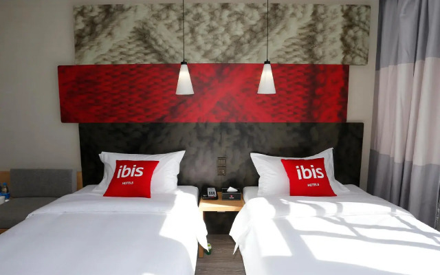 Ibis Kunming Beijing Rd