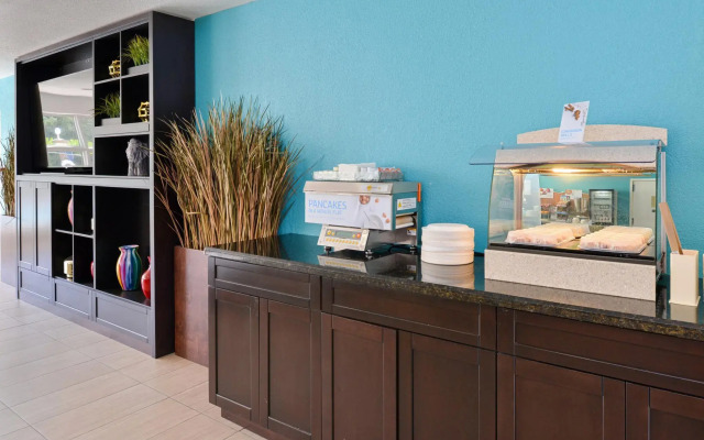 Holiday Inn Express & Suites Florida City by IHG