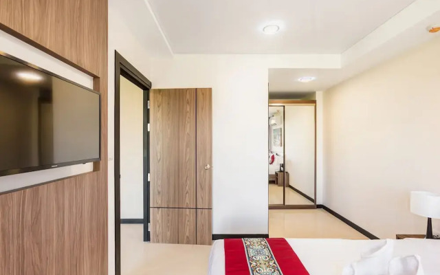 One bedroom Condo in Naiharn P209