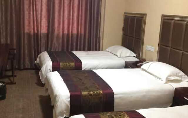 Motai Business Hotel Tonglu