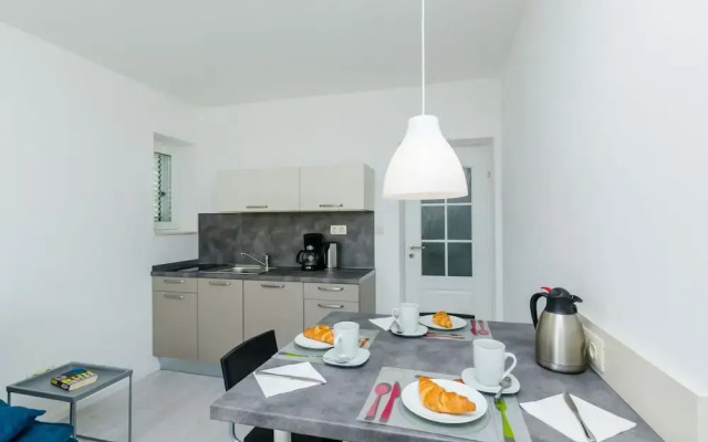Villa Bouganvillea - sea View & Garden - A1 Deluxe