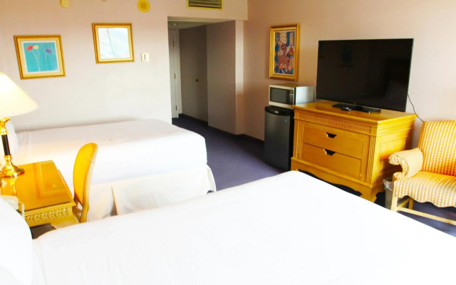 Laughlin River Lodge