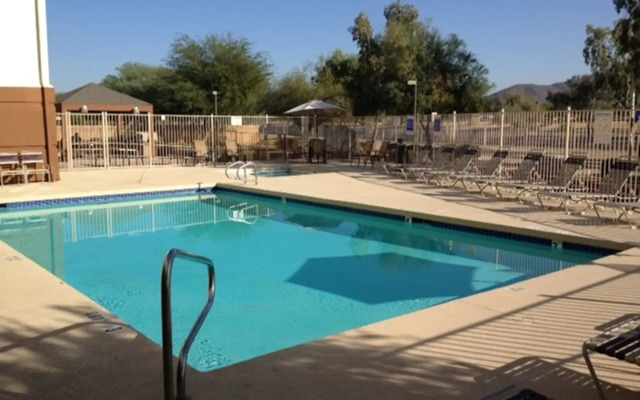 Sonesta Simply Suites Phoenix Glendale
