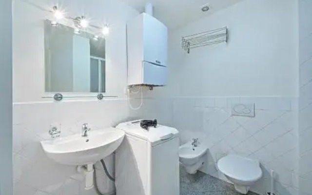 Vincent Apartment