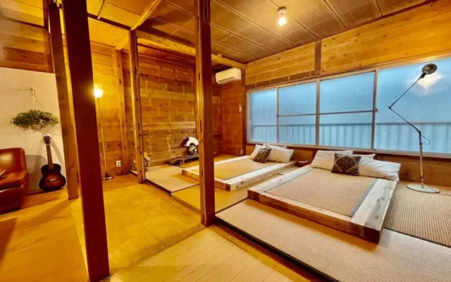 三丁庵 桜祭りに行こう カップルプランに長期滞在プランもあります We have long stay plan in Old Japanese modern style house – Guest Rooms – Shimoda