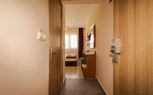 Nilbahir Resort & Spa