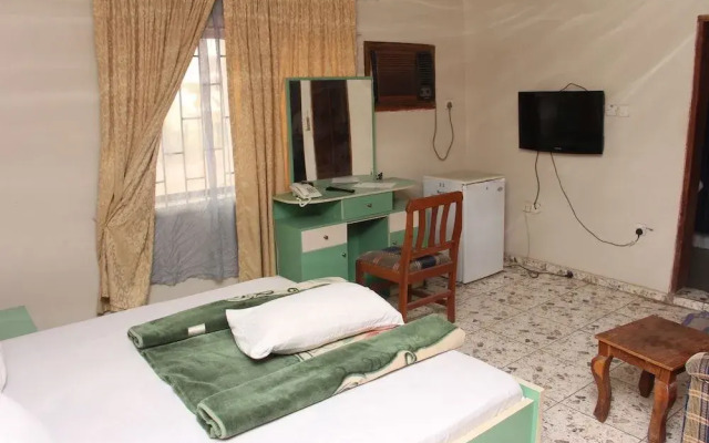 Bejay Suites & Garden Ltd