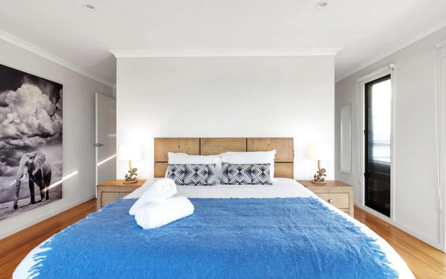 BEACH PERFECT Culburra Beach 4pm Check Out Sundays except Peak Season – Guest Rooms – Culburra Beach