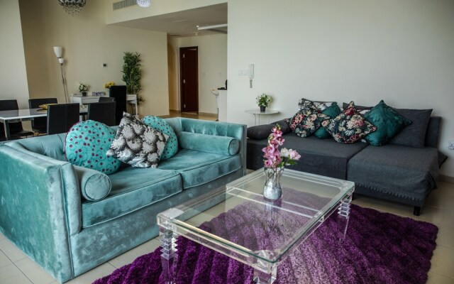 Pelicanstay Seaview Suites in JBR Walk