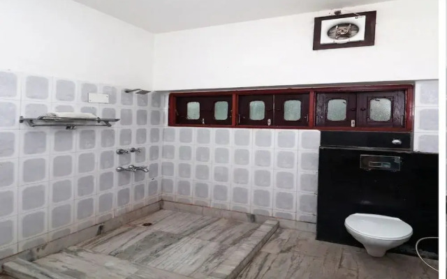 OYO 16499 Hotel Moti Dungri Palace
