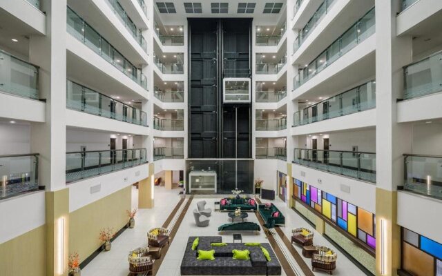 DoubleTree by Hilton Sarasota Bradenton Airport